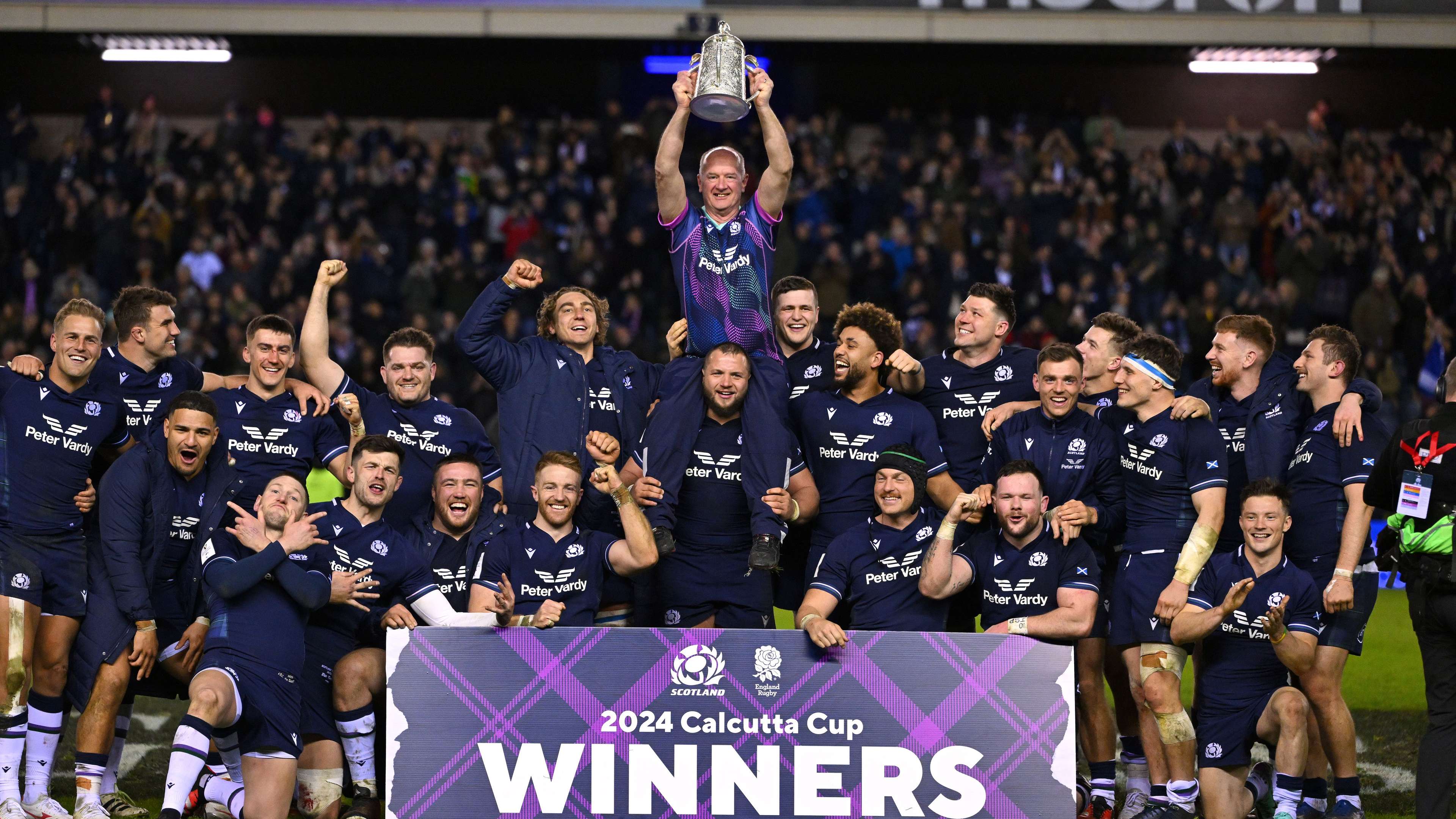 变成一个既 变成一个既