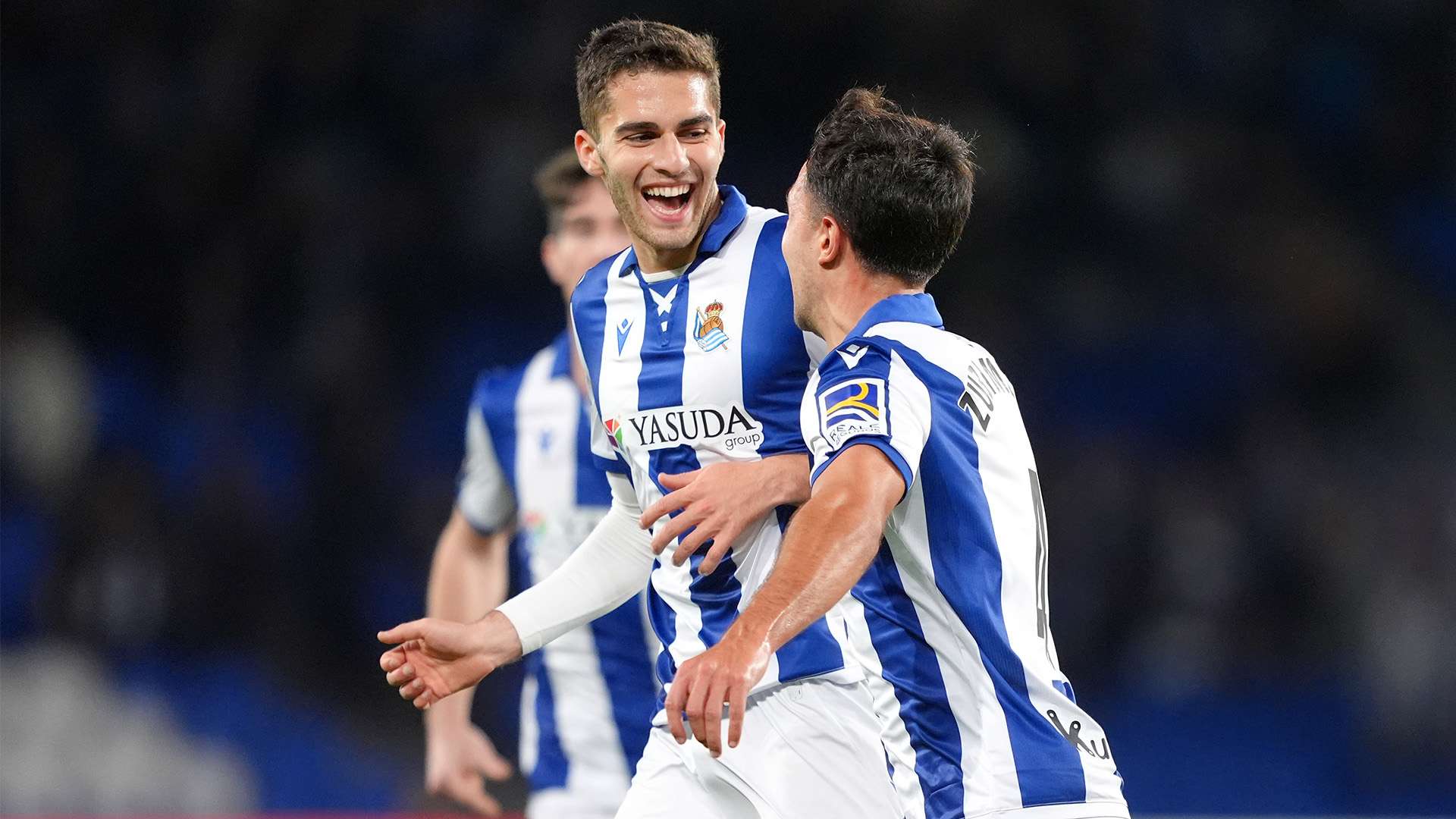 度較為被動 度較為被動